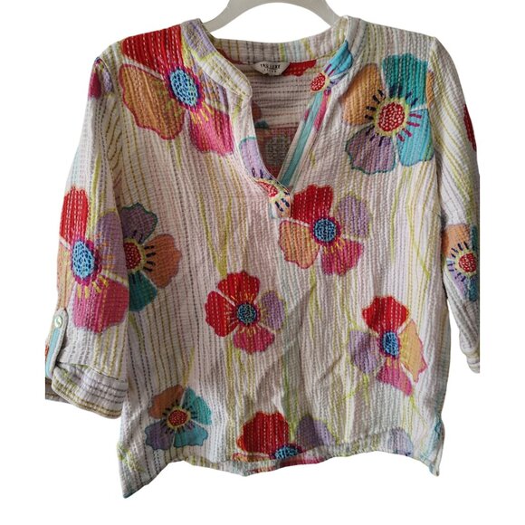 Tru Luxe Jeans Large, XL Blouse Top, Flower Boho Art to Wear Roll Tab Sleeve - Picture 4 of 7